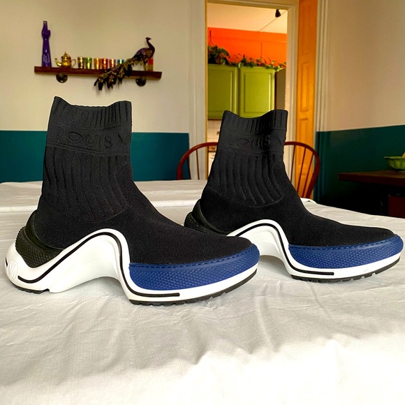 BRAND NEW LOUIS VUITTON women’s sneakers with sweater sock fit. Never worn! - Picture 3 of 3